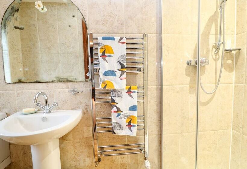 Spring Park Farmhouse