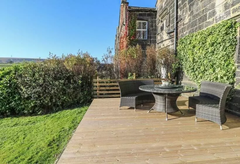 The Cottage, Beeston Hall