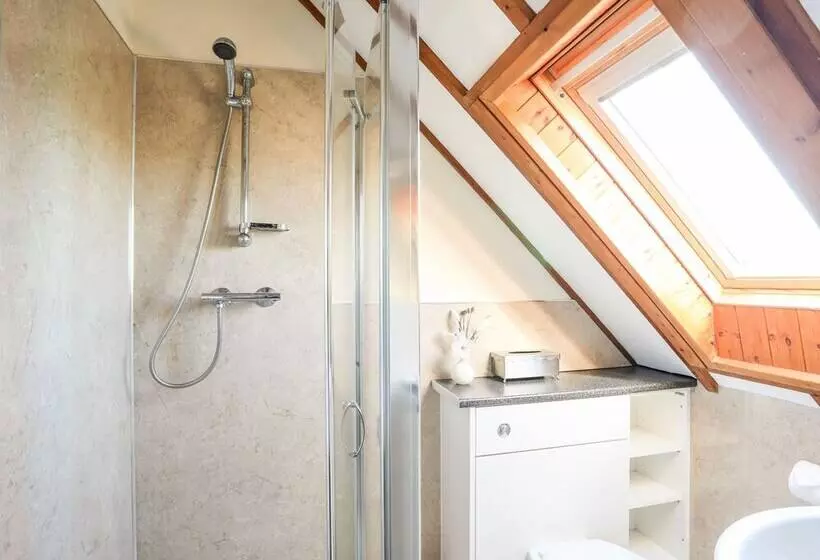 Tyn Towyn   Ty Melyn