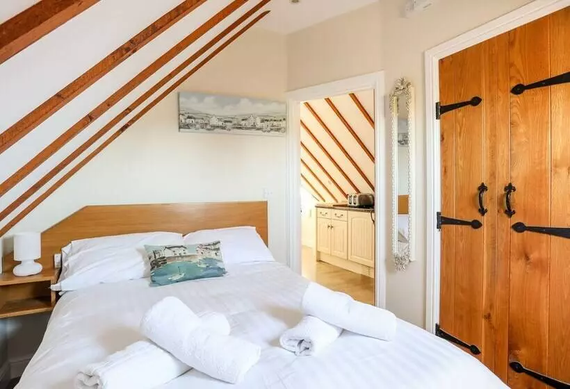 Tyn Towyn   Ty Melyn