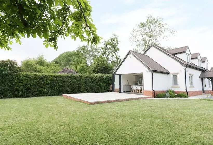 Appletree Cottage