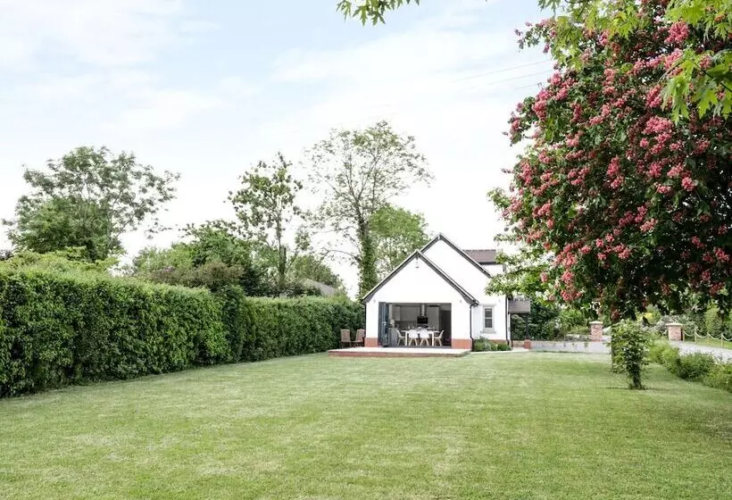 Appletree Cottage
