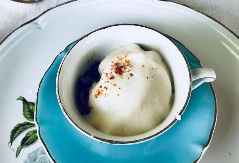 مبيت وإفطار L'oguste