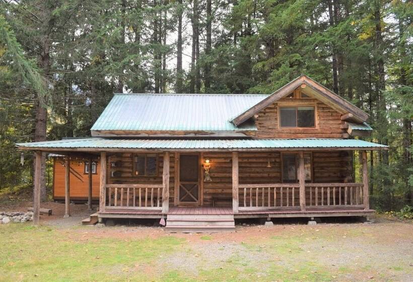 Cascade Log Cabin