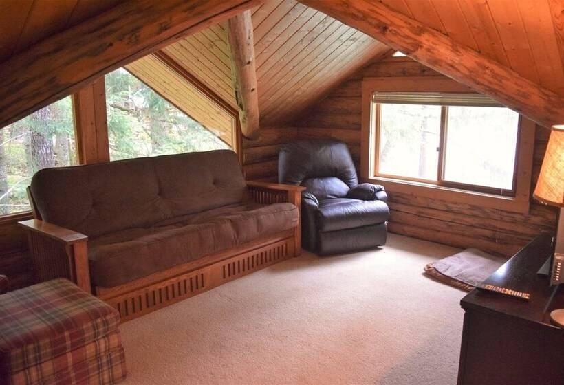 Cascade Log Cabin