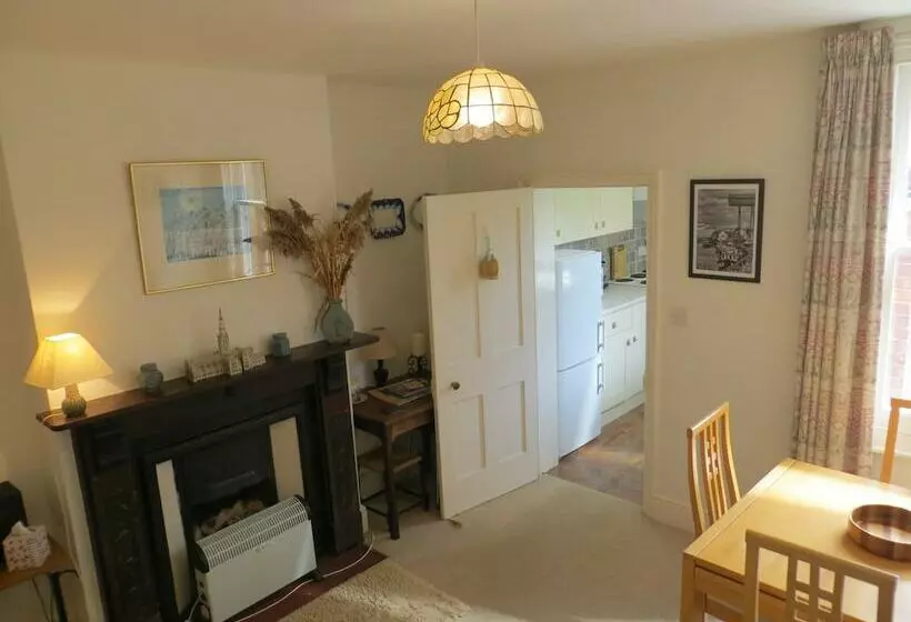 Curlew Cottage