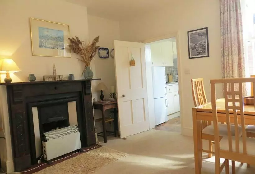 Curlew Cottage
