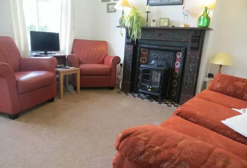 Curlew Cottage