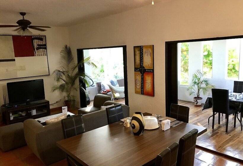 Embarcadero Maya B&b