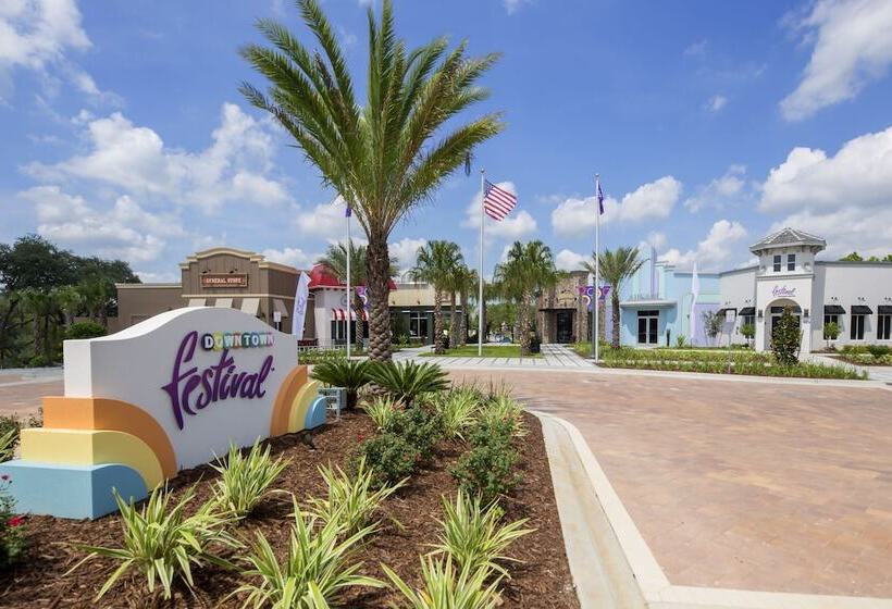 Escape To Festival By Villadirect