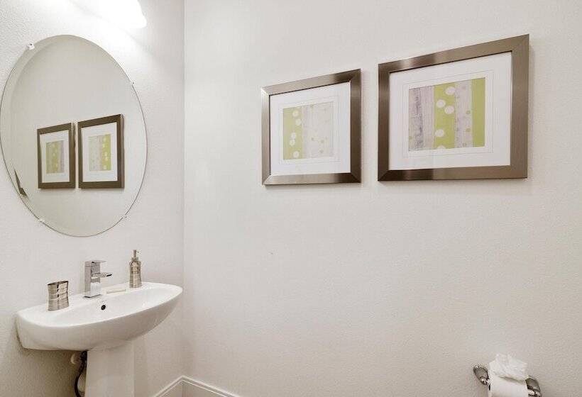 Escape To Festival By Villadirect