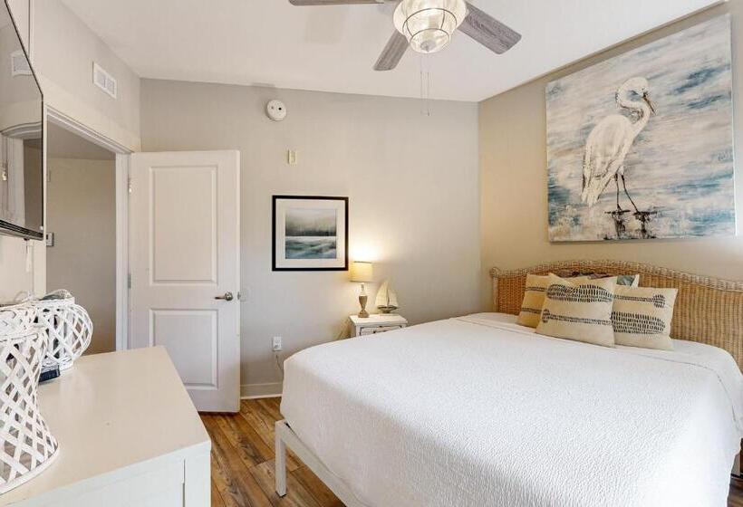 Отель Bahia Condos