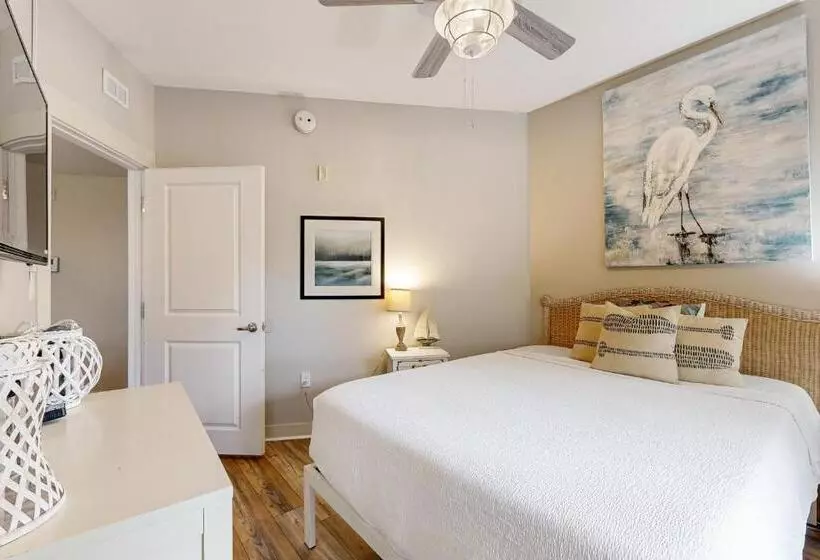 Hotelli Bahia Condos