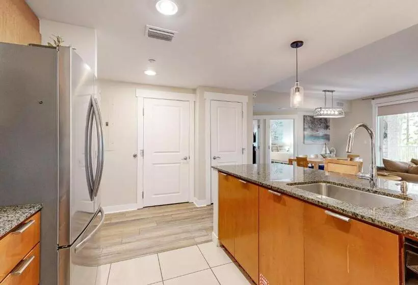 Hotelli Bahia Condos