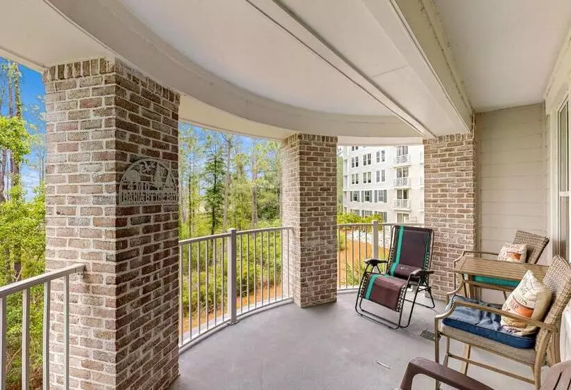 Hotelli Bahia Condos