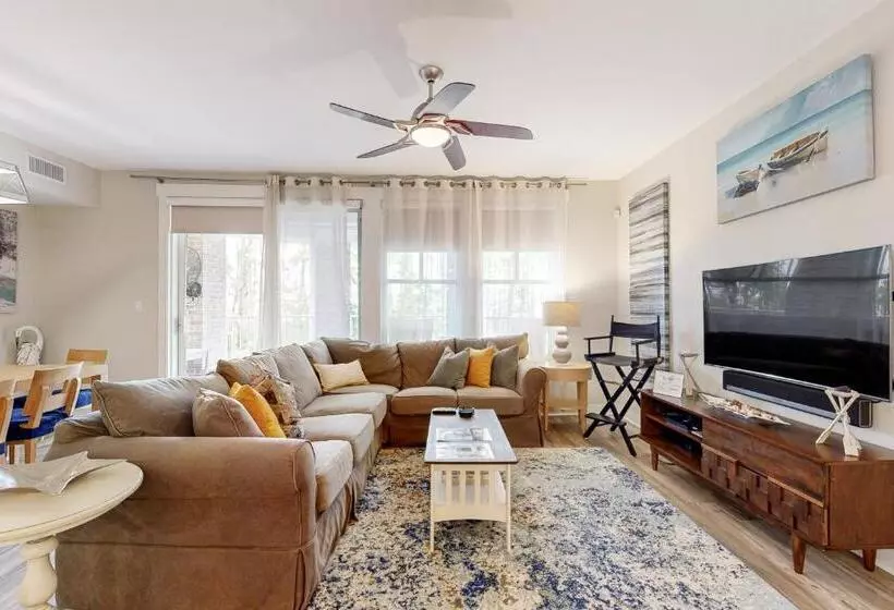 Hotelli Bahia Condos