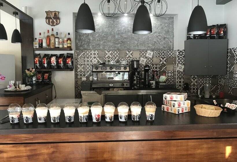 هتل Belmare Studios