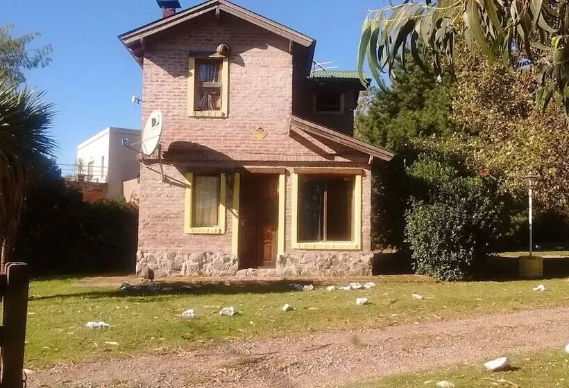 Hotelli Cabañas La Toscana