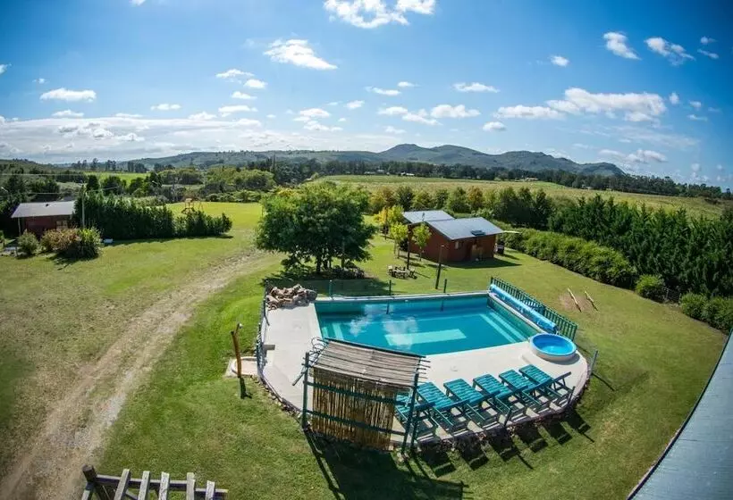 Hotelli Cabañas La Toscana