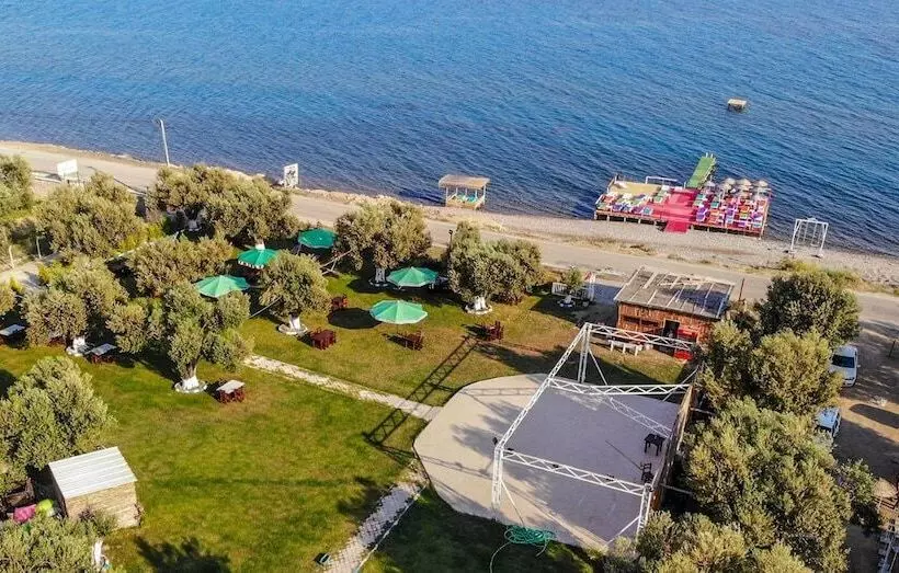 Hotelli Cakir Bungalov Evi