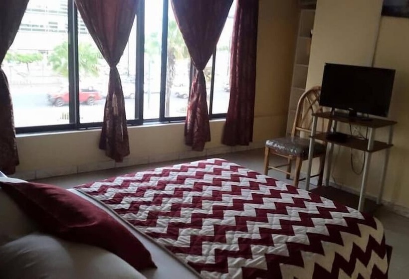 Hotel Europa Av Americas 1 Paseo 14 Ne