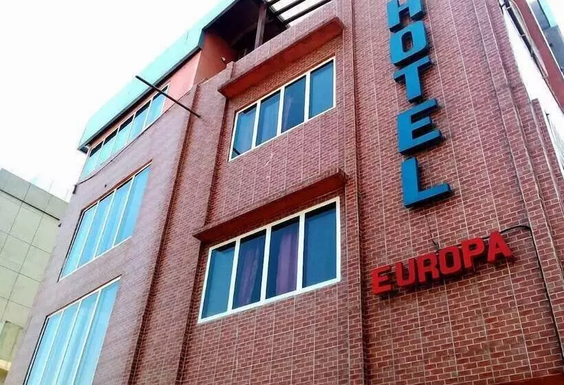 ホテル Europa Av Americas 1 Paseo 14 Ne