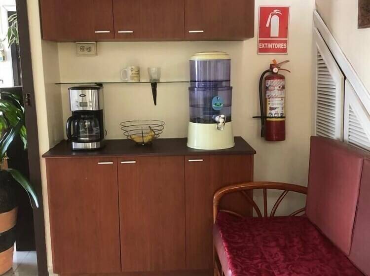 Hotel Europa Av Americas 1 Paseo 14 Ne