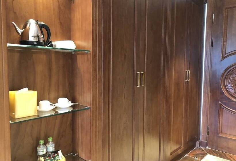 هتل Hoang Nham Luxury