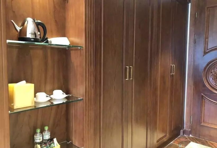 هتل Hoang Nham Luxury