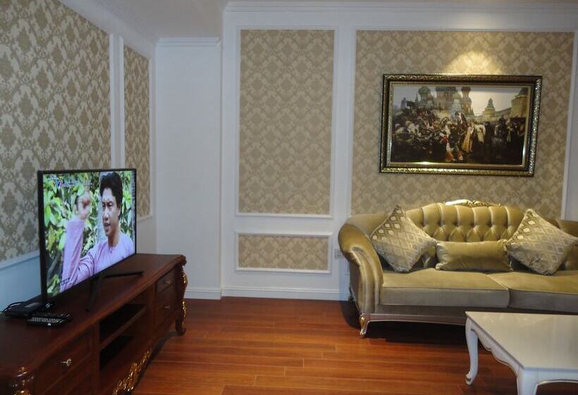 هتل Hoang Nham Luxury