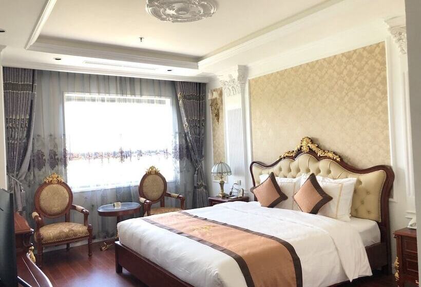 هتل Hoang Nham Luxury