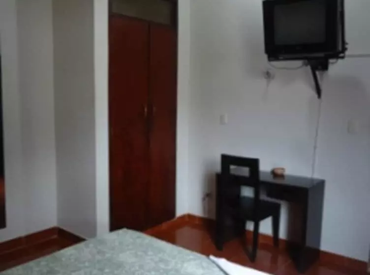 ホテル Hospedaje Komby