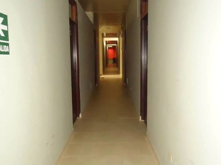 Hotel Hospedaje Komby