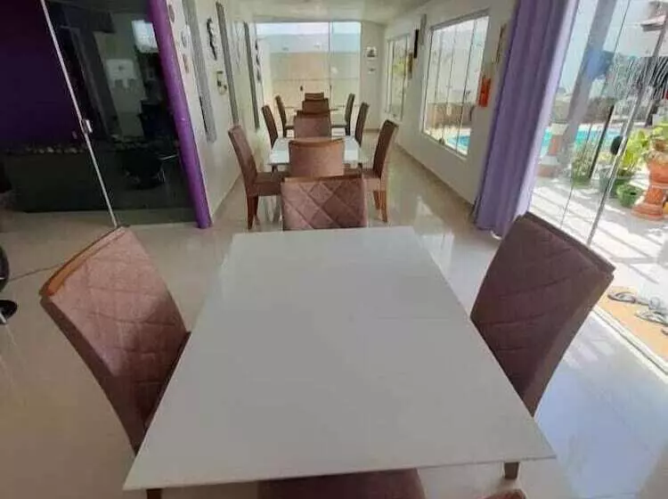 ホテル Hostel Airla