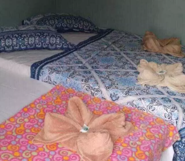 ホテル Hostel Airla