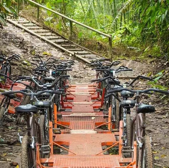 Hotelli La Granja Eco