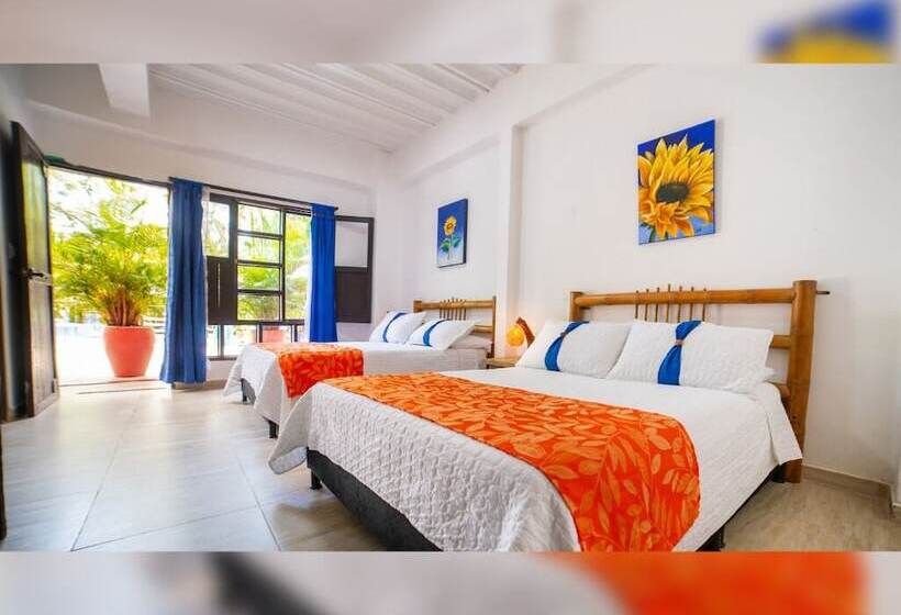 ホテル La Granja Eco