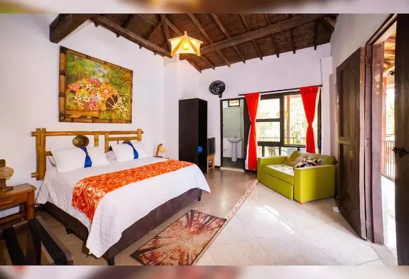 Hotelli La Granja Eco