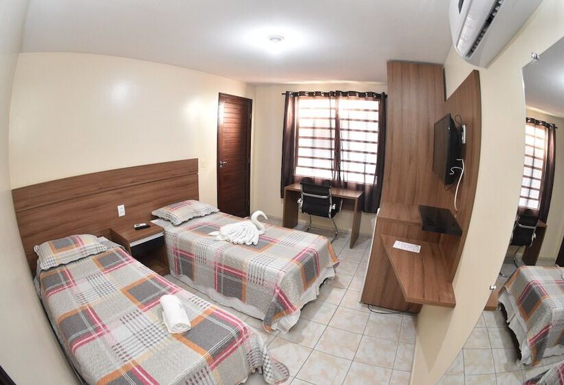 Отель Pensionato Dona Rosa