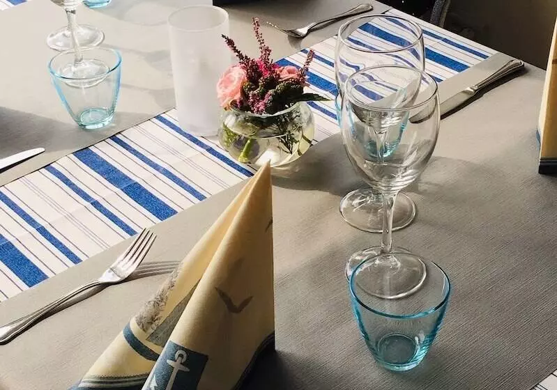 Hotelli Strandby Bade