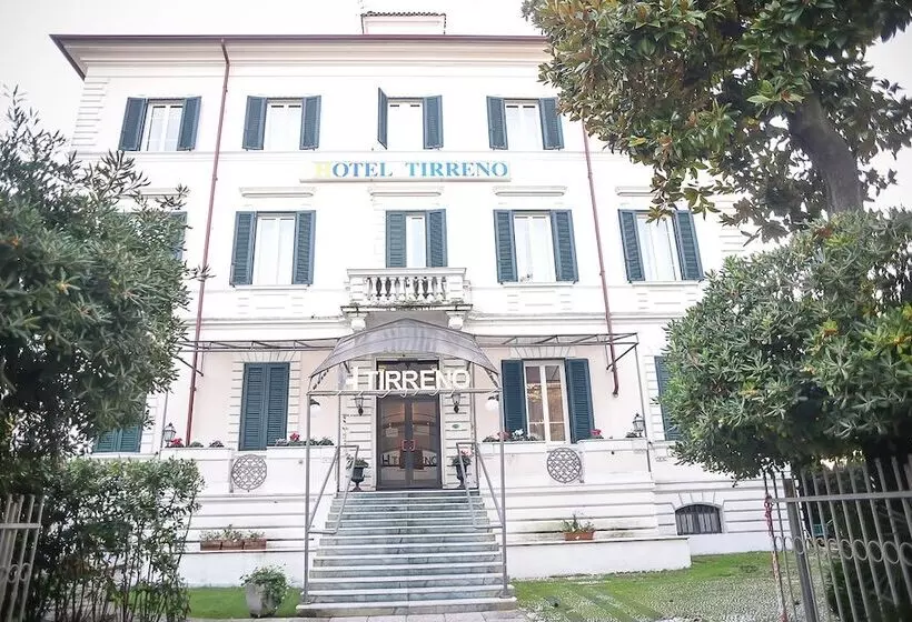 Hotelli Tirreno