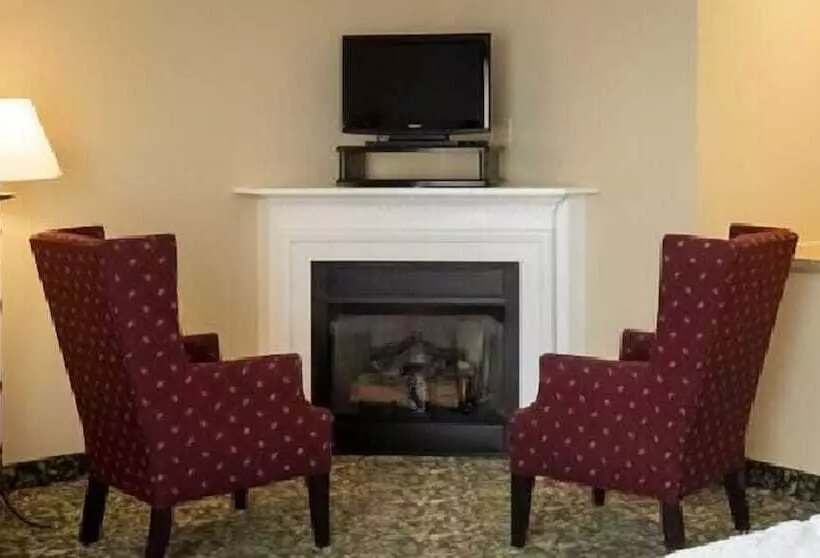 Hotelli Vinifera Inn A Belhurst Property