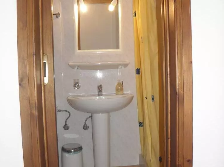 Lakonia Bay   Apartments