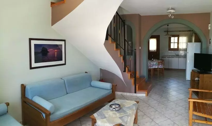 Lakonia Bay   Apartments