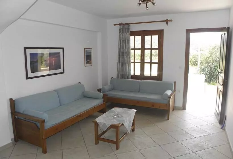 Lakonia Bay   Apartments