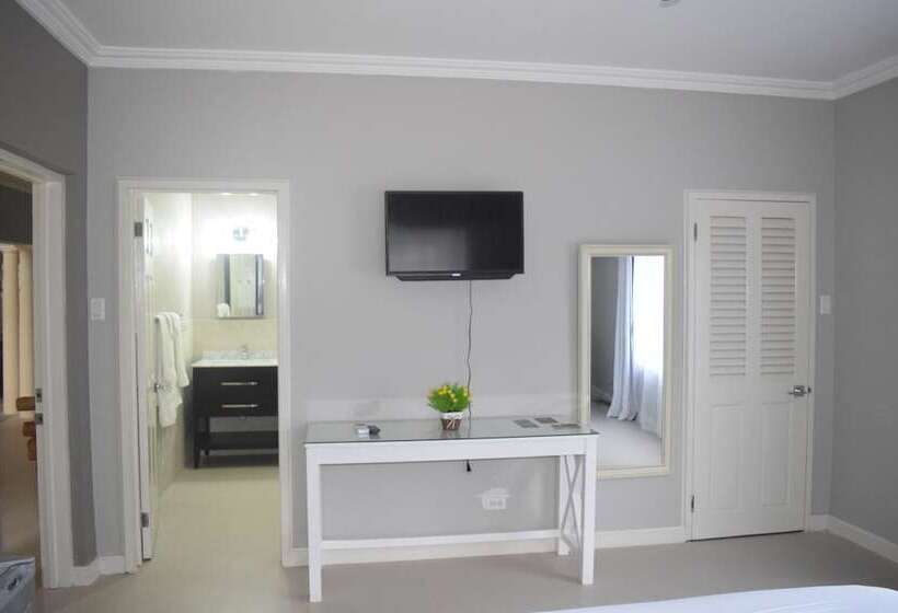 پانسیون 876 Beach House