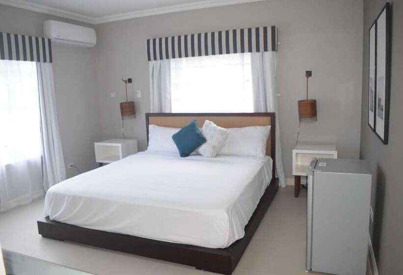 پانسیون 876 Beach House