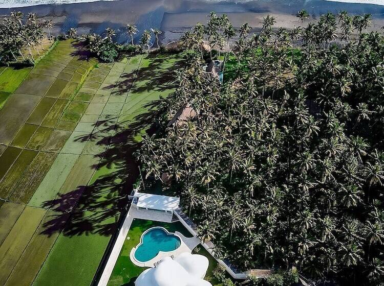 פנסיון Beachfront Villa The Cloud