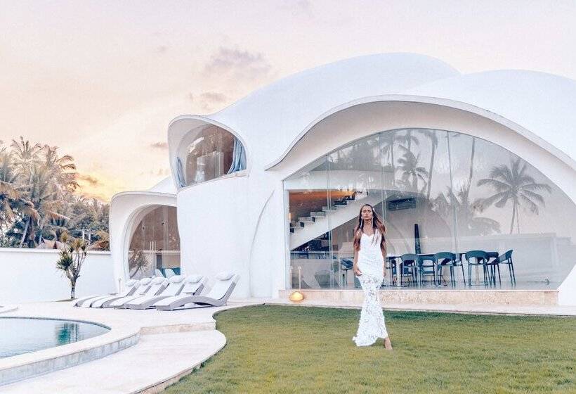 פנסיון Beachfront Villa The Cloud