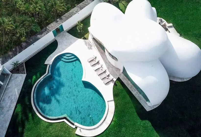 Majatalo Beachfront Villa The Cloud